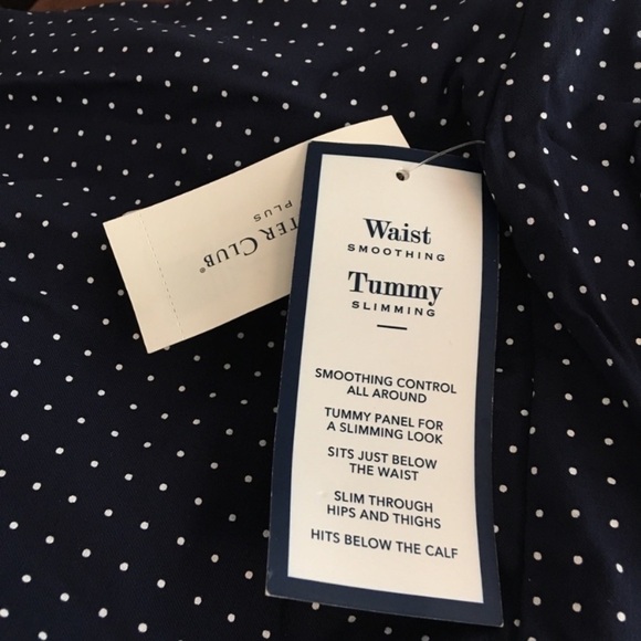 NEW Charter Club Navy Plus Size Capris Pants Chelsea Tummy Control Stretch 28W - Picture 3 of 10